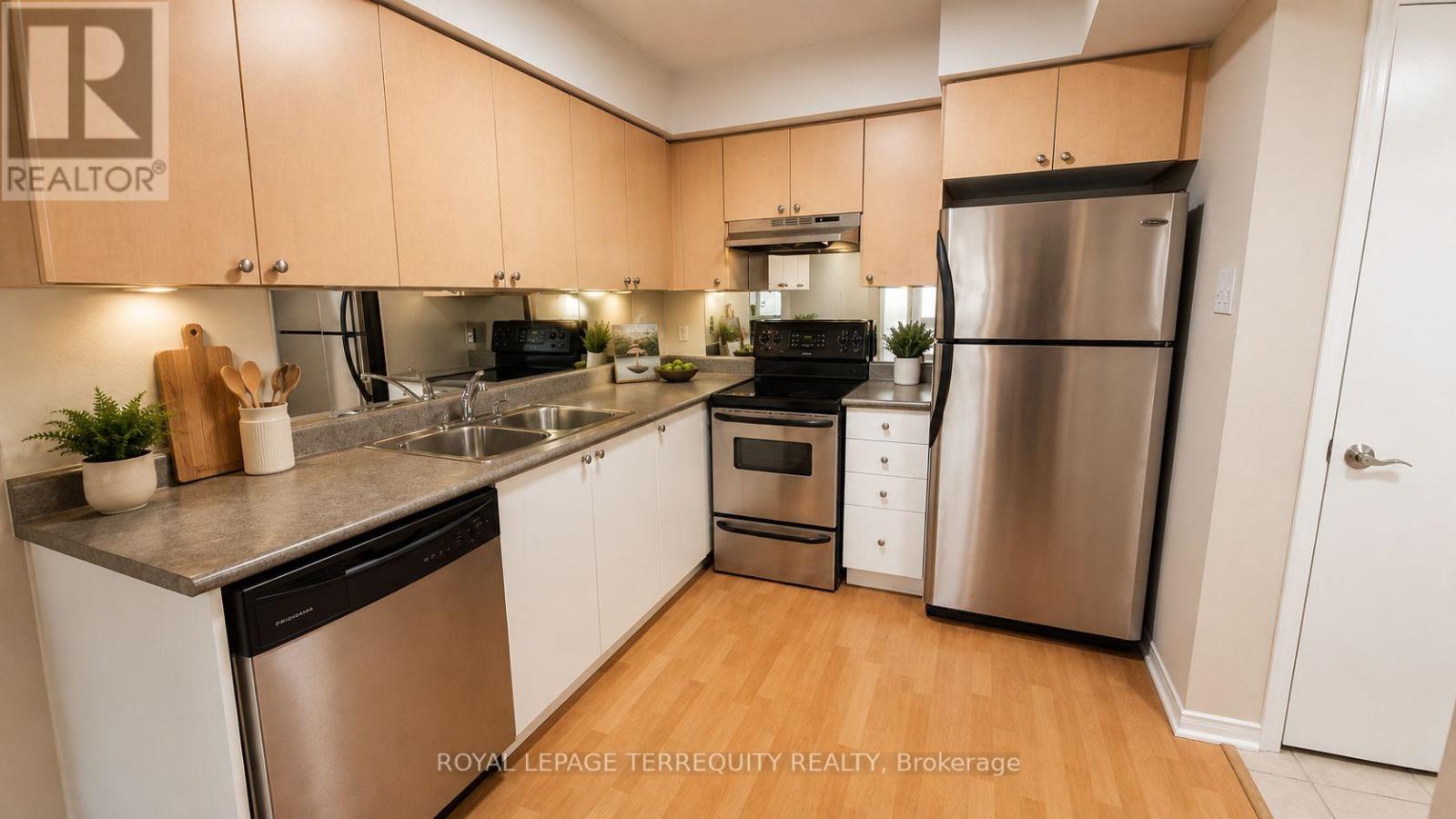 139 - 4975 Southampton Drive, Mississauga, Ontario  L5M 8C8 - Photo 6 - W13448560