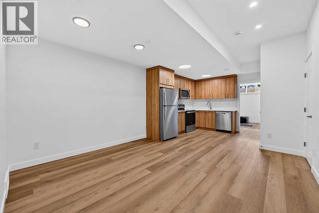 8124 47 Avenue Nw, Calgary, Alberta  T3B 1Z5 - Photo 32 - A2314991