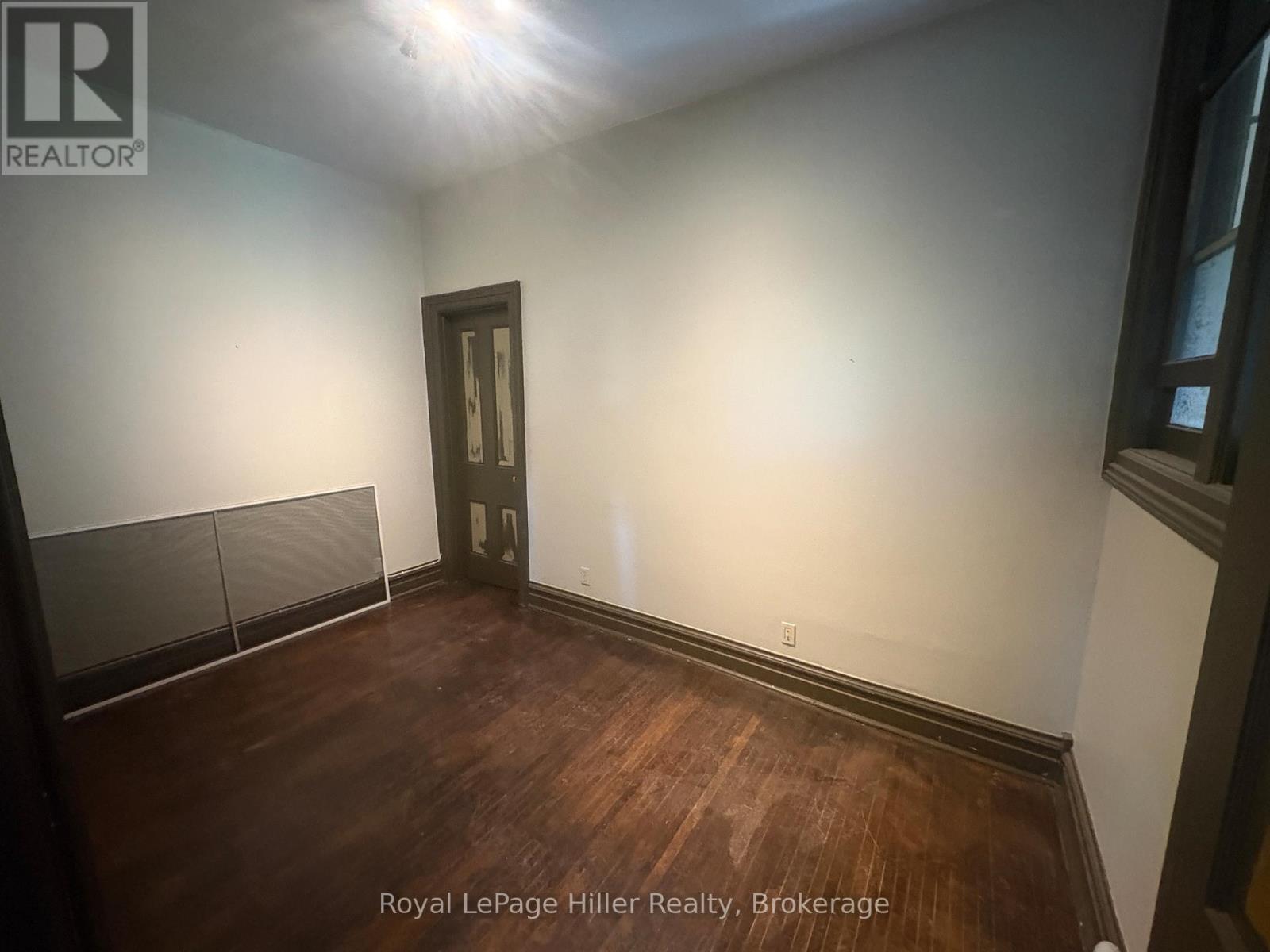 34 Ontario Street, Stratford, Ontario  N5A 3G8 - Photo 7 - X13452502
