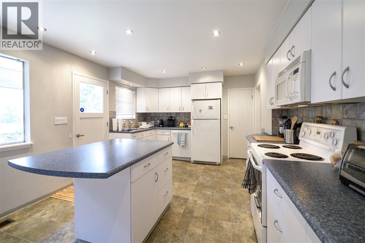 4965 8a Avenue, Delta, British Columbia V4M 1T2 - Photo 8 - R3136549