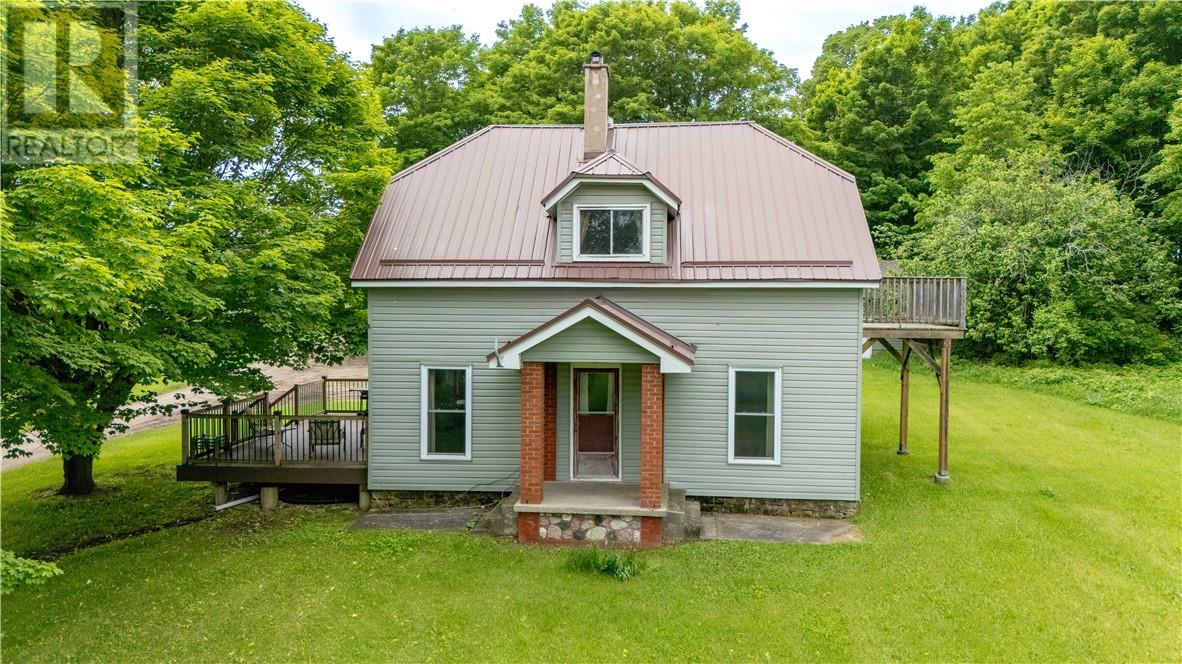 209 Cress, Mindemoya, Ontario