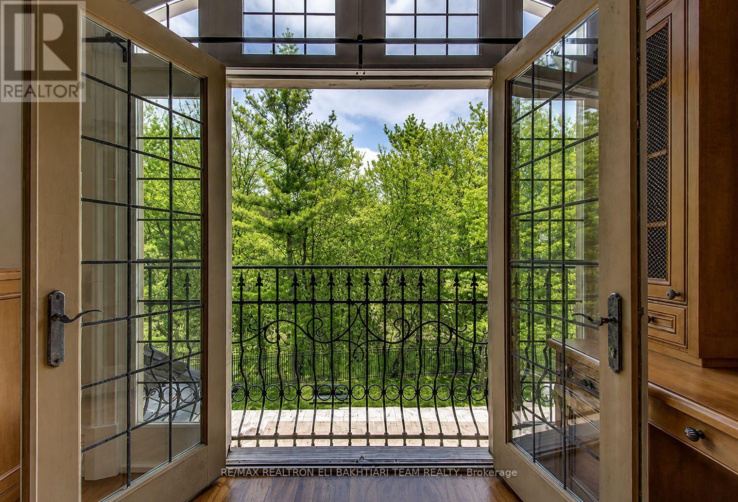 14 St Margarets Drive, Toronto, Ontario  M4N 3E5 - Photo 39 - C13070806