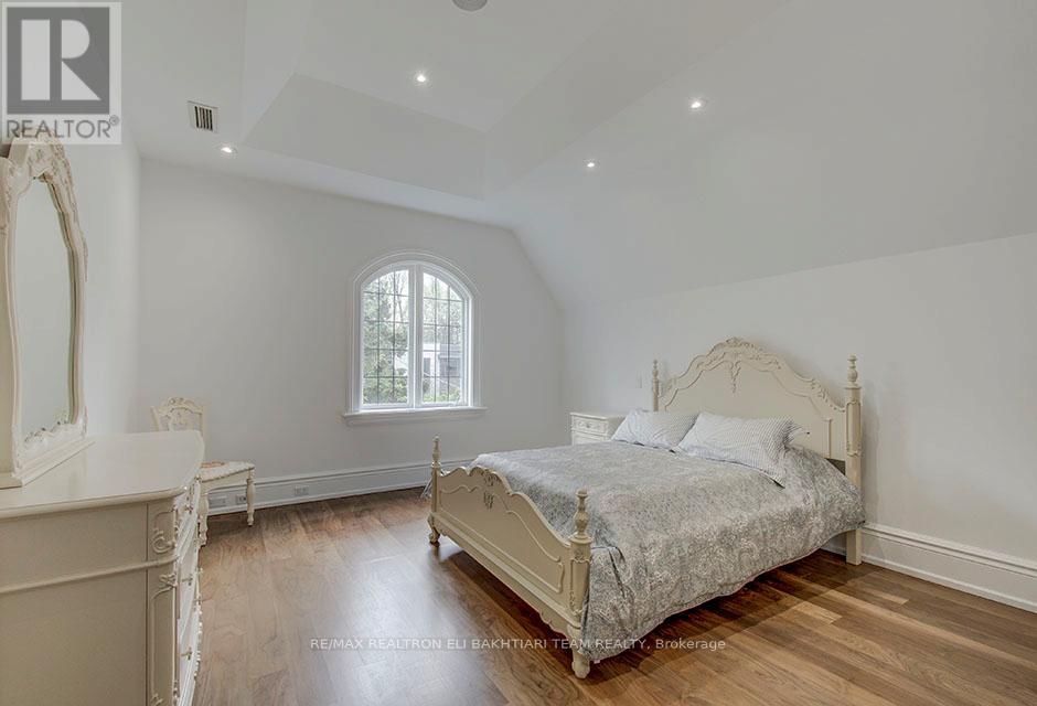 14 St Margarets Drive, Toronto, Ontario  M4N 3E5 - Photo 43 - C13070806