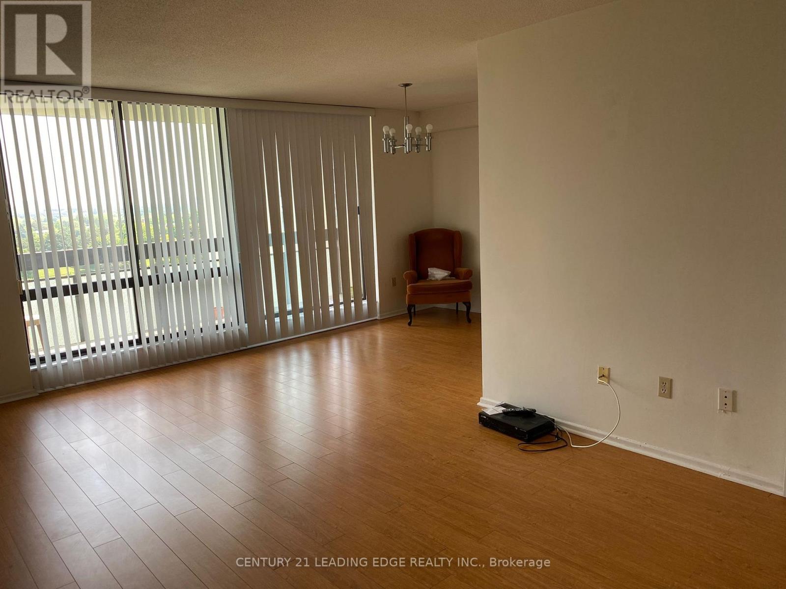 1614 - 177 Linus Road, Toronto, Ontario M2J 4S5 - Photo 2 - C13447992