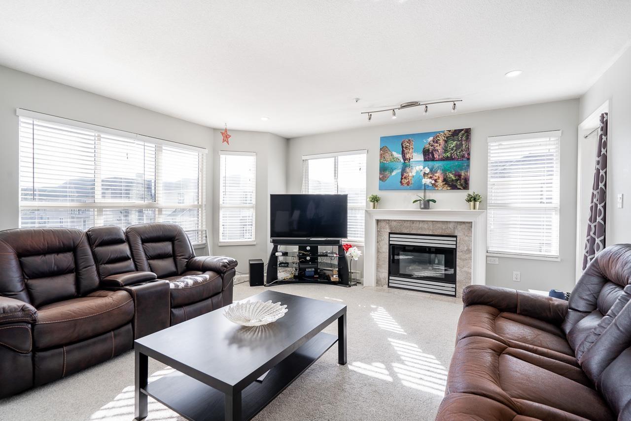 406 8139 121a Street, Surrey, British Columbia  V3W 0Z2 - Photo 4 - R3132807