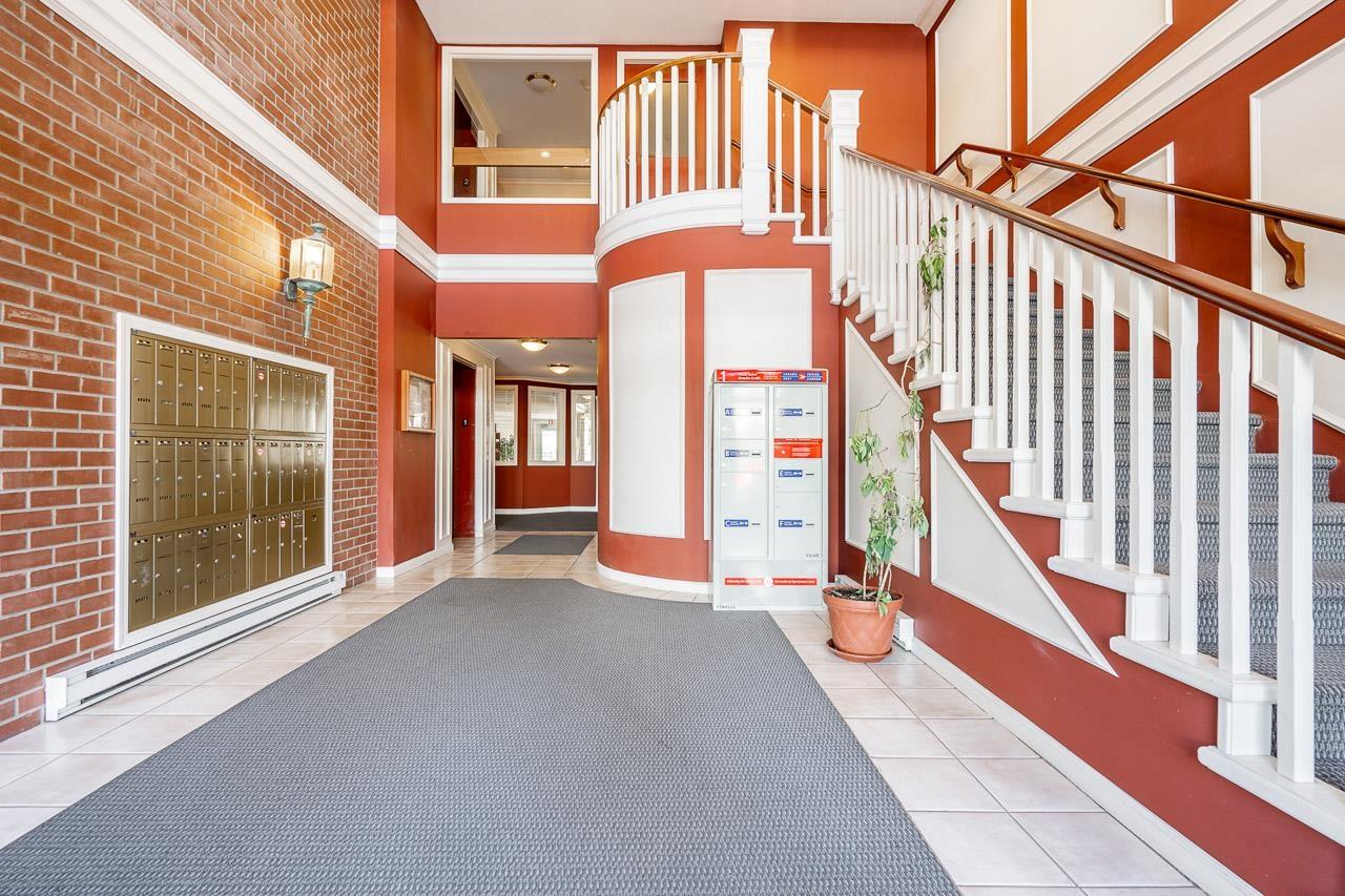 406 8139 121a Street, Surrey, British Columbia  V3W 0Z2 - Photo 6 - R3132807