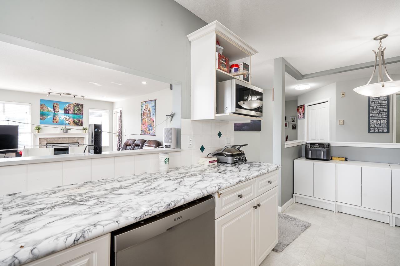 406 8139 121a Street, Surrey, British Columbia  V3W 0Z2 - Photo 16 - R3132807