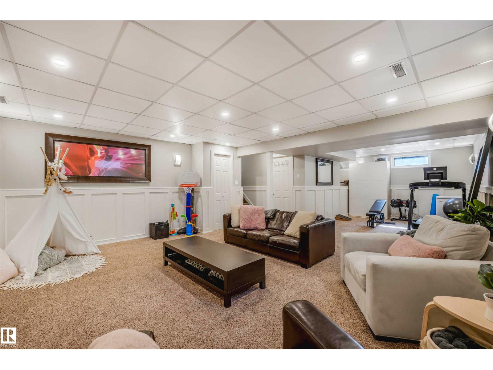 203 Brander Dr Nw, Edmonton, Alberta  T6H 4V3 - Photo 43 - E4493957