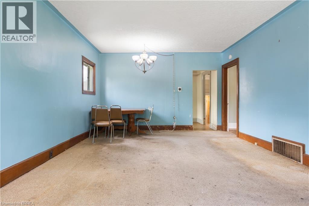 24 Park Road N, Brantford, Ontario  N3S 6T2 - Photo 5 - 40840477
