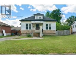 24 PARK Road N, Brantford, Ontario