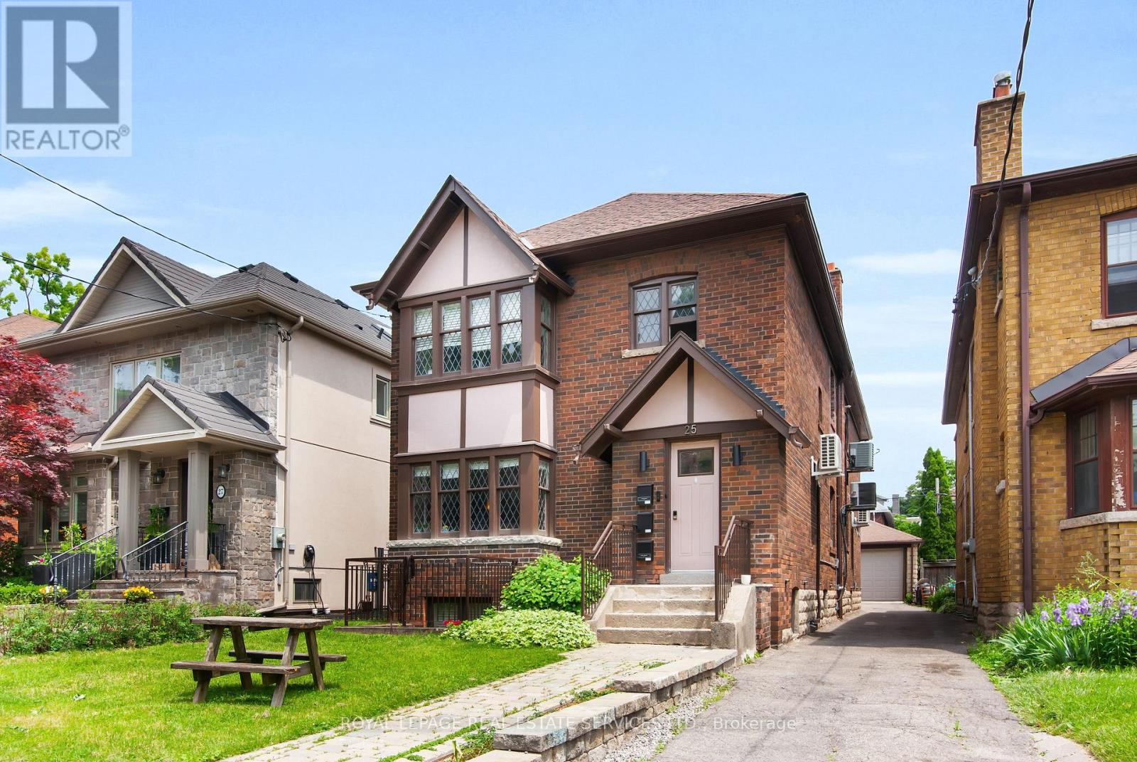 Main - 25 Braemar Avenue, Toronto, Ontario  M5P 2L1 - Photo 2 - C13452580