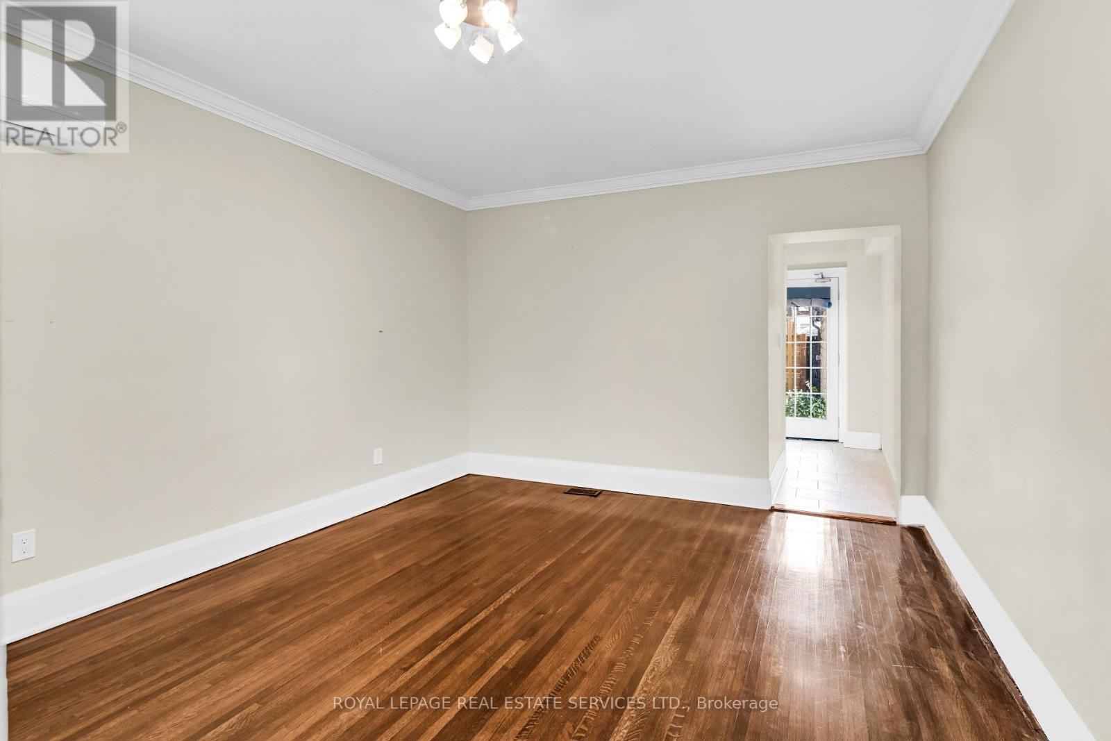 Main - 25 Braemar Avenue, Toronto, Ontario  M5P 2L1 - Photo 24 - C13452580