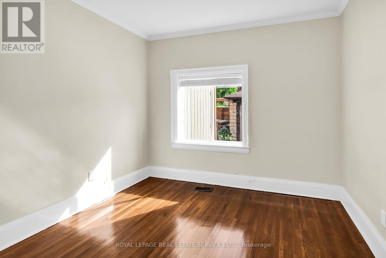 Main - 25 Braemar Avenue, Toronto, Ontario  M5P 2L1 - Photo 31 - C13452580
