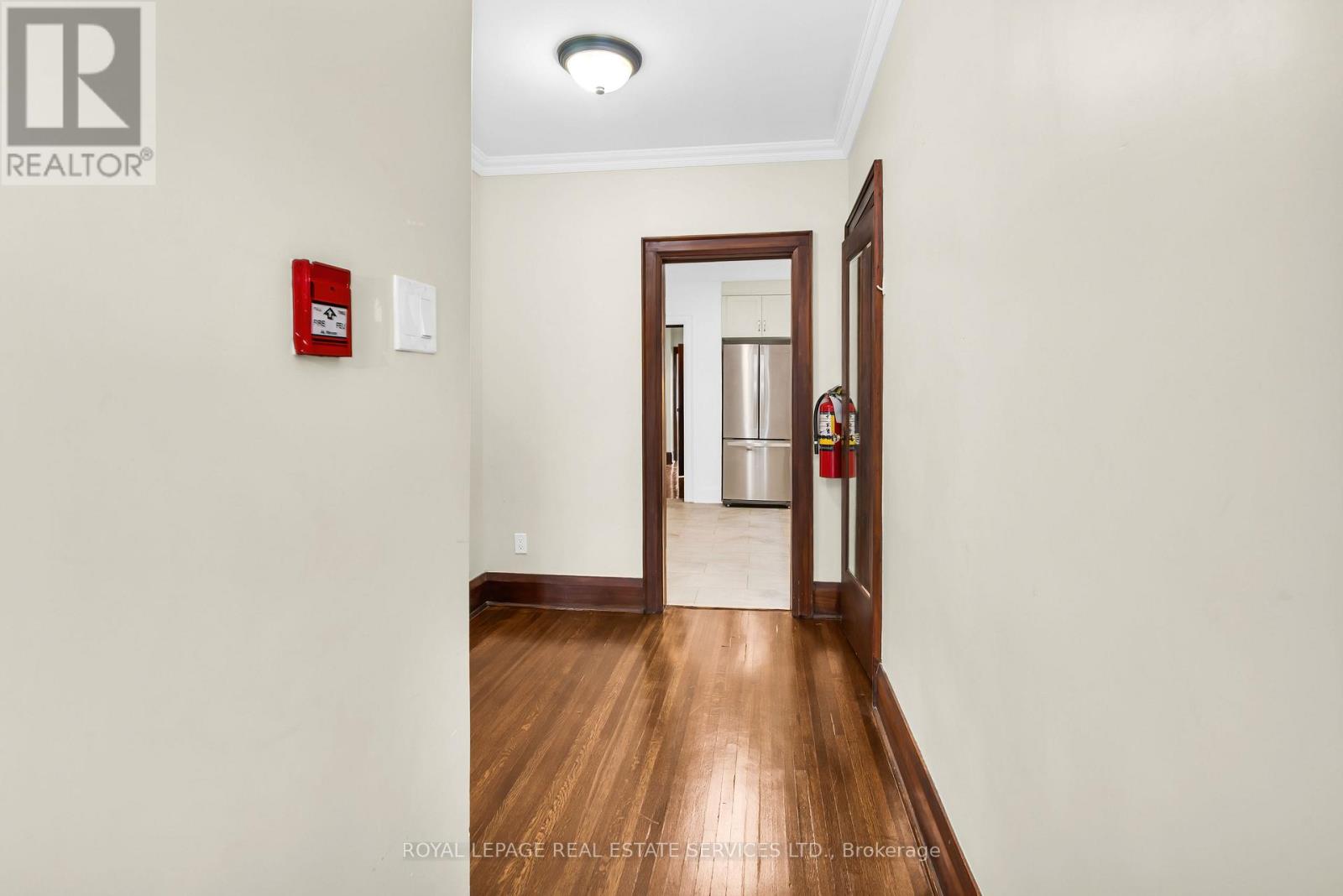 Main - 25 Braemar Avenue, Toronto, Ontario  M5P 2L1 - Photo 6 - C13452580
