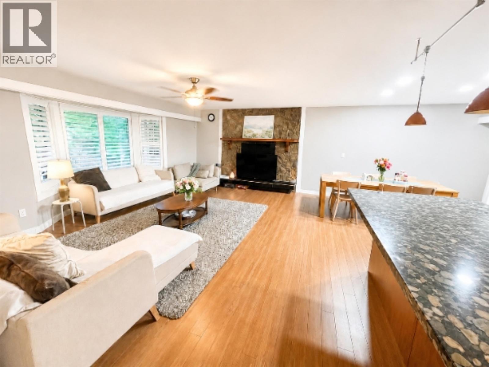 3370 Viewmount Drive, Port Moody, British Columbia  V3H 2M1 - Photo 7 - R3136063