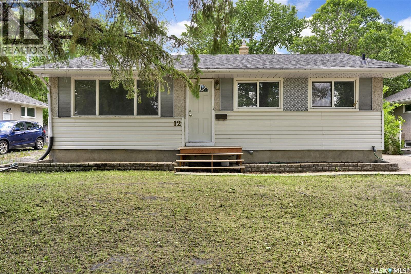 12 Birchwood Road, Regina, Saskatchewan  S4S 5N2 - Photo 3 - SK039629