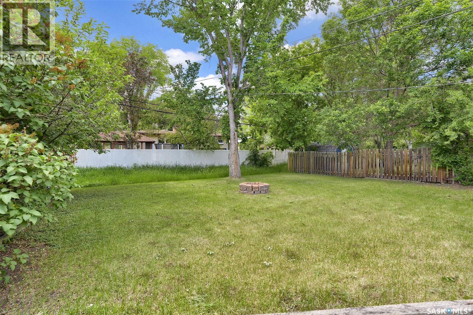12 Birchwood Road, Regina, Saskatchewan  S4S 5N2 - Photo 36 - SK039629