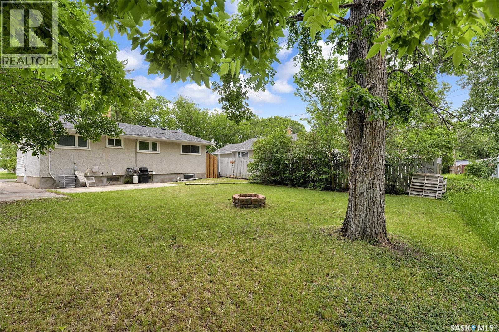 12 Birchwood Road, Regina, Saskatchewan  S4S 5N2 - Photo 37 - SK039629