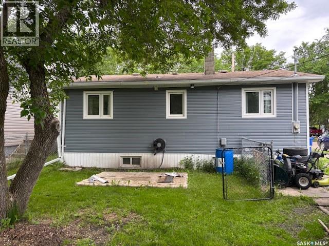 234 3rd Avenue W, Canora, Saskatchewan  S0A 0L0 - Photo 28 - SK039614