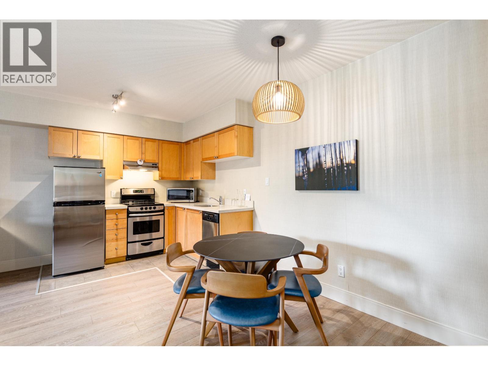 2318/20 4308 Main Street, Whistler, British Columbia  V8E 1A9 - Photo 4 - R3136395