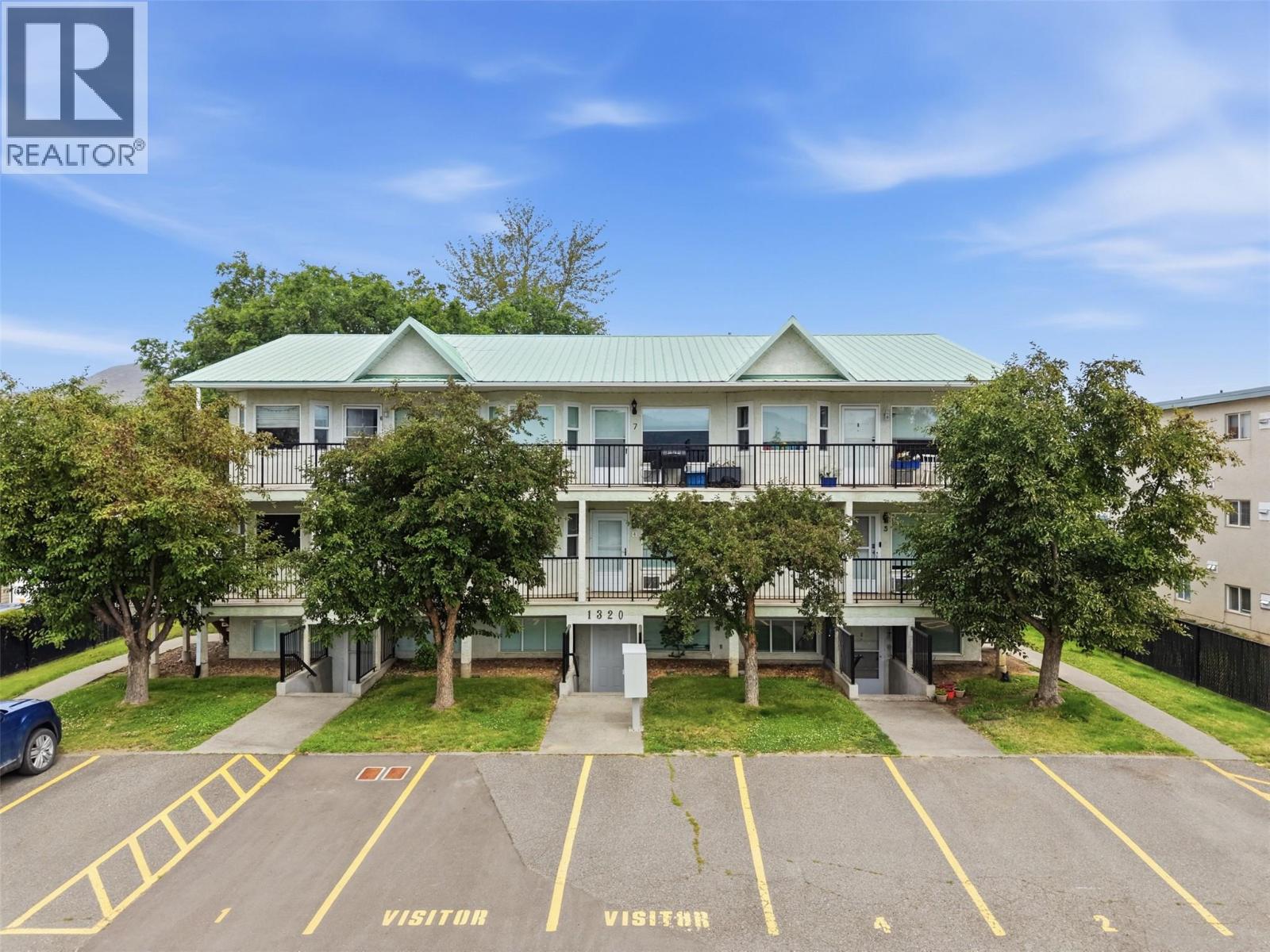 1320 Selkirk Avenue Unit# 1