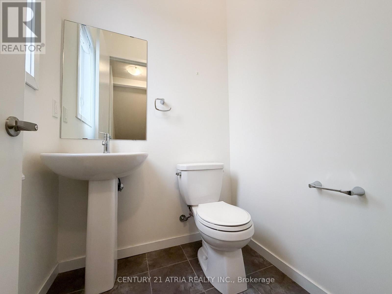 405 Elyse Court, Aurora, Ontario  L4G 2C9 - Photo 10 - N13452592