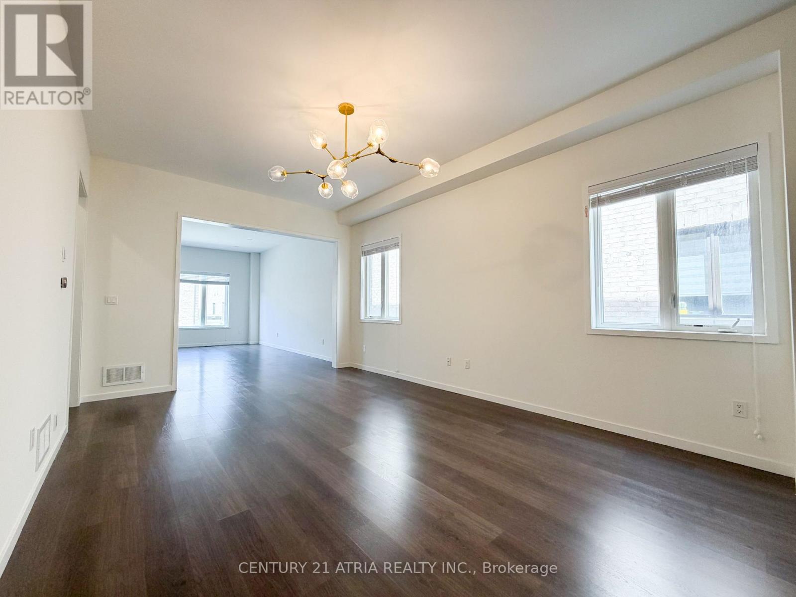 405 Elyse Court, Aurora, Ontario  L4G 2C9 - Photo 3 - N13452592
