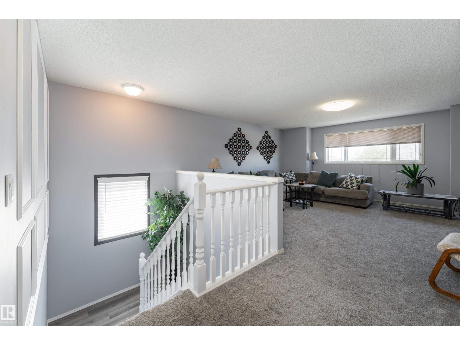 493 Klarvatten Lake Wd NW, Edmonton, Alberta  T5Z 3G7 - Photo 18 - E4493932