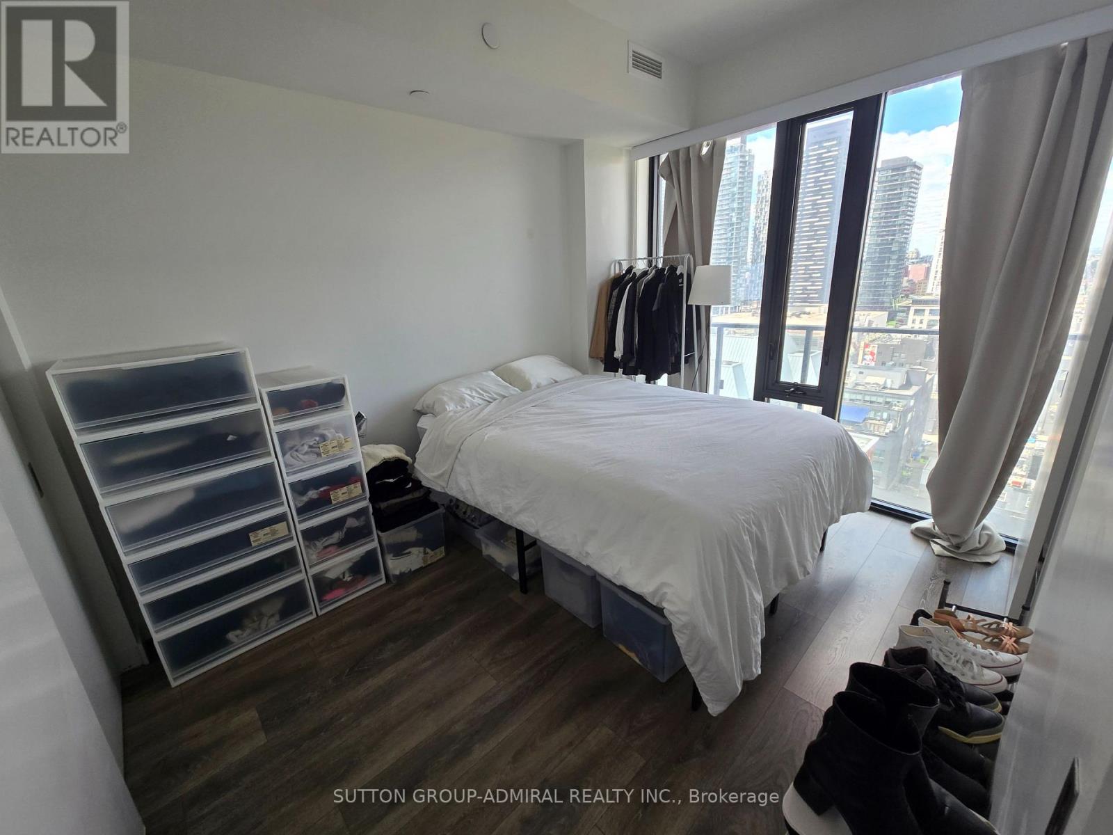1802 - 215 Queen Street W, Toronto, Ontario  M5V 0P5 - Photo 9 - C13451006