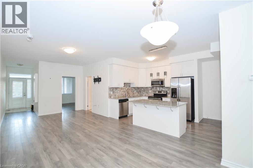10 DAYLILY Lane, Kitchener, Ontario