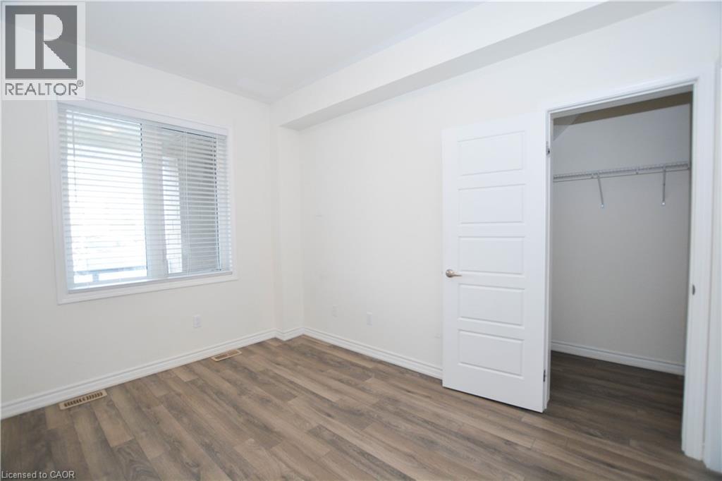 10 Daylily Lane, Kitchener, Ontario  N2R 0L7 - Photo 7 - 40832115
