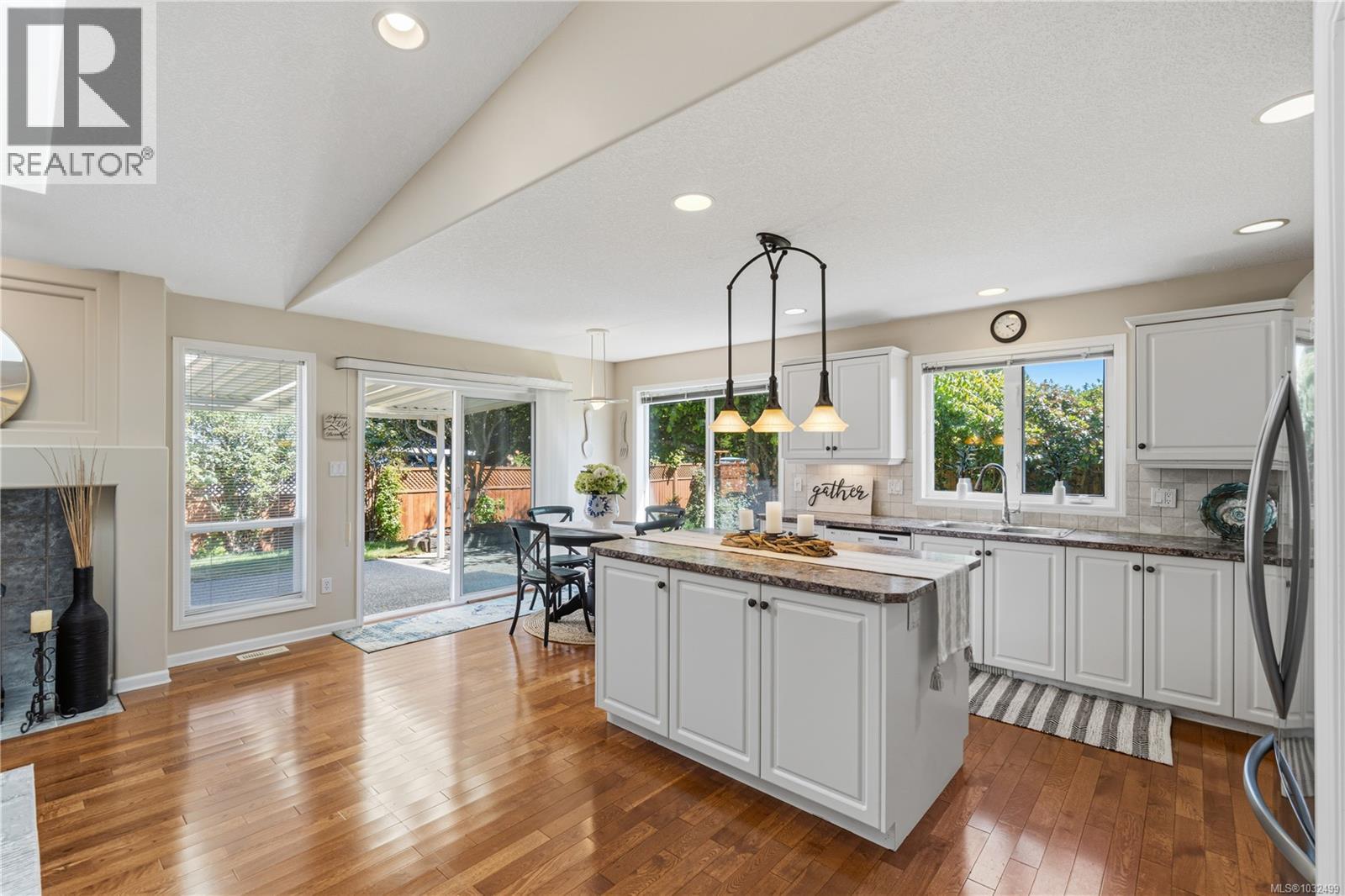 767 Kensington Pl, Qualicum Beach, British Columbia  V9K 2K3 - Photo 5 - 1032499