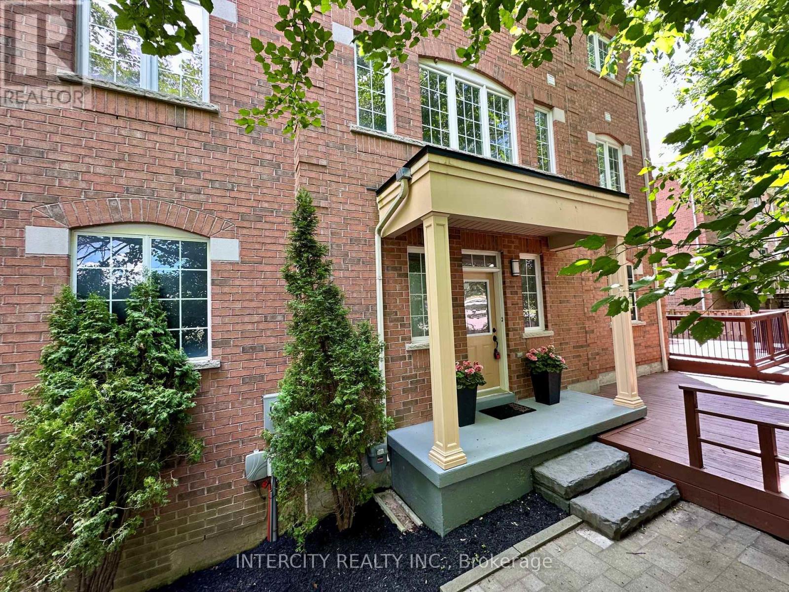 22A - 151 SILVERWOOD AVENUE, Richmond Hill, Ontario