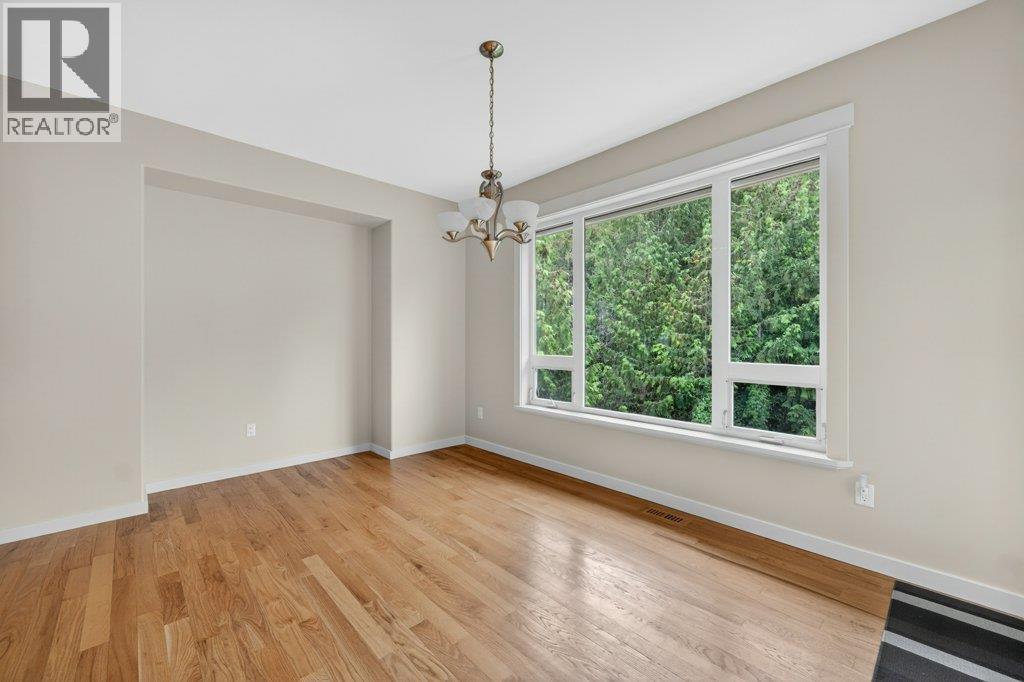2470 24 Avenue NE, Salmon Arm, British Columbia  V1E 3Y4 - Photo 33 - 10390887