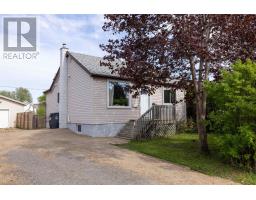 1126 Broadmore Ave, Thunder Bay, Ontario