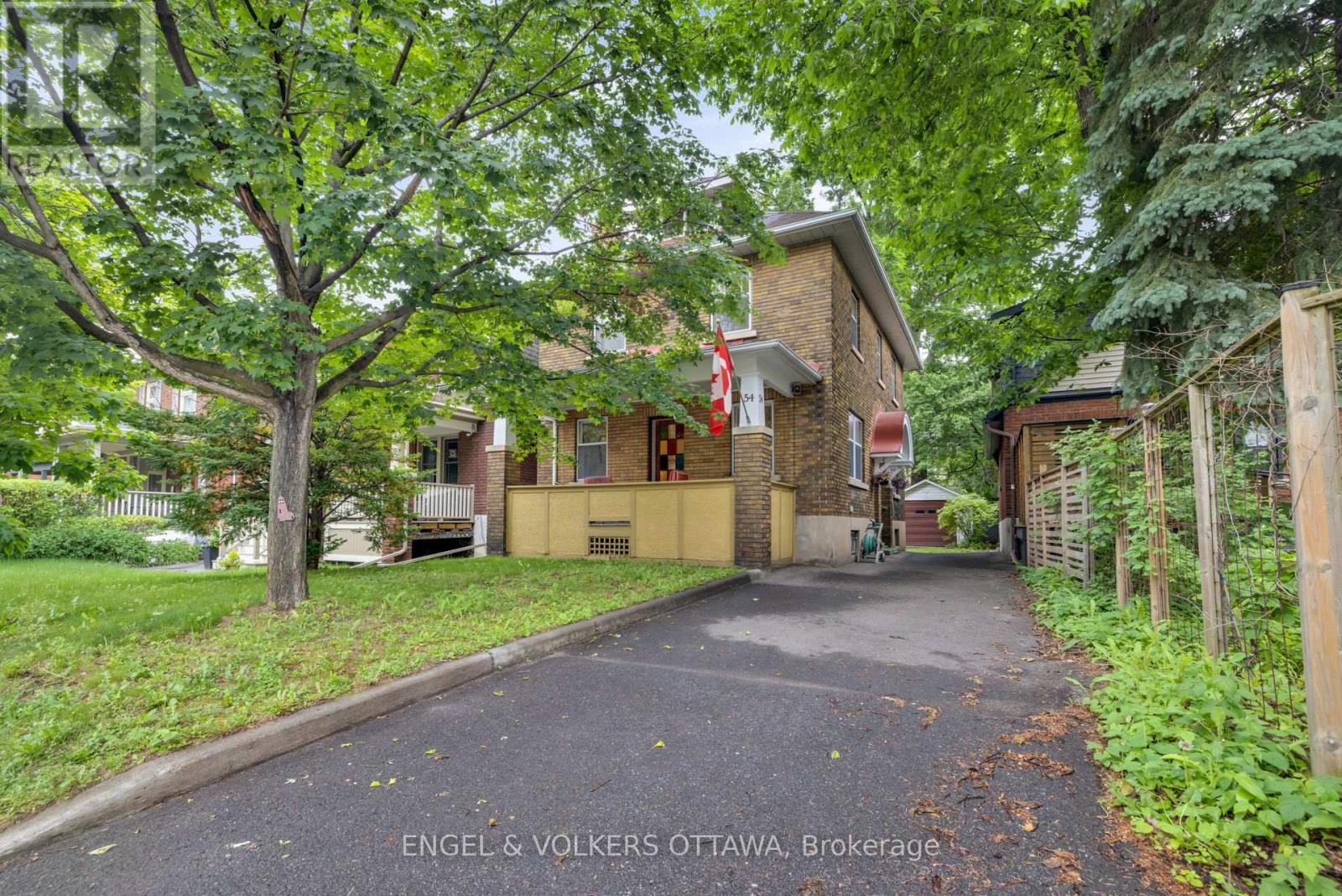 54 Glendale Avenue, Ottawa, Ontario  K1S 1W4 - Photo 2 - X13452900