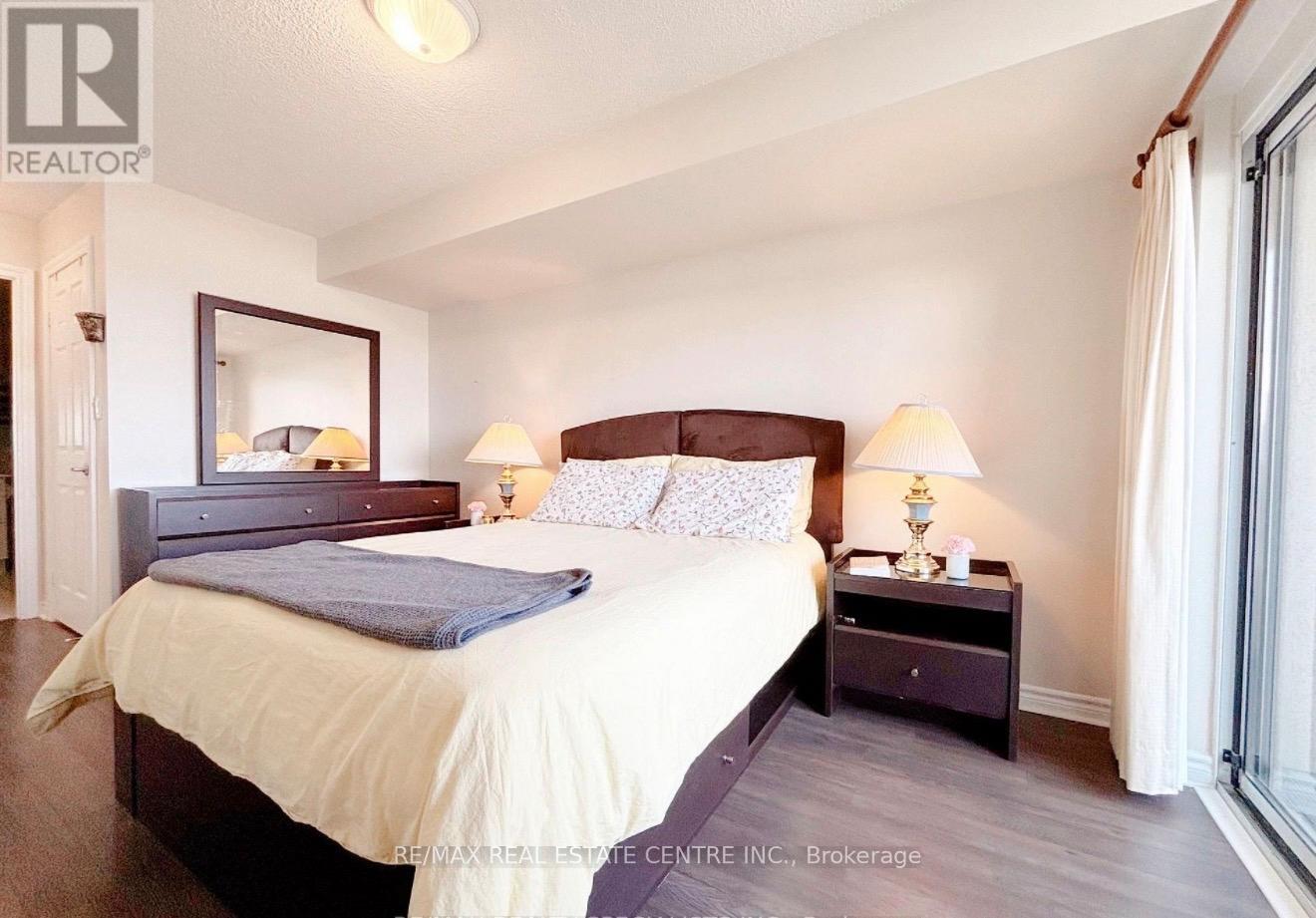 1415 - 3880 Duke Of York Boulevard, Mississauga (City Centre), Ontario  L5B 4M7 - Photo 9 - W13452552