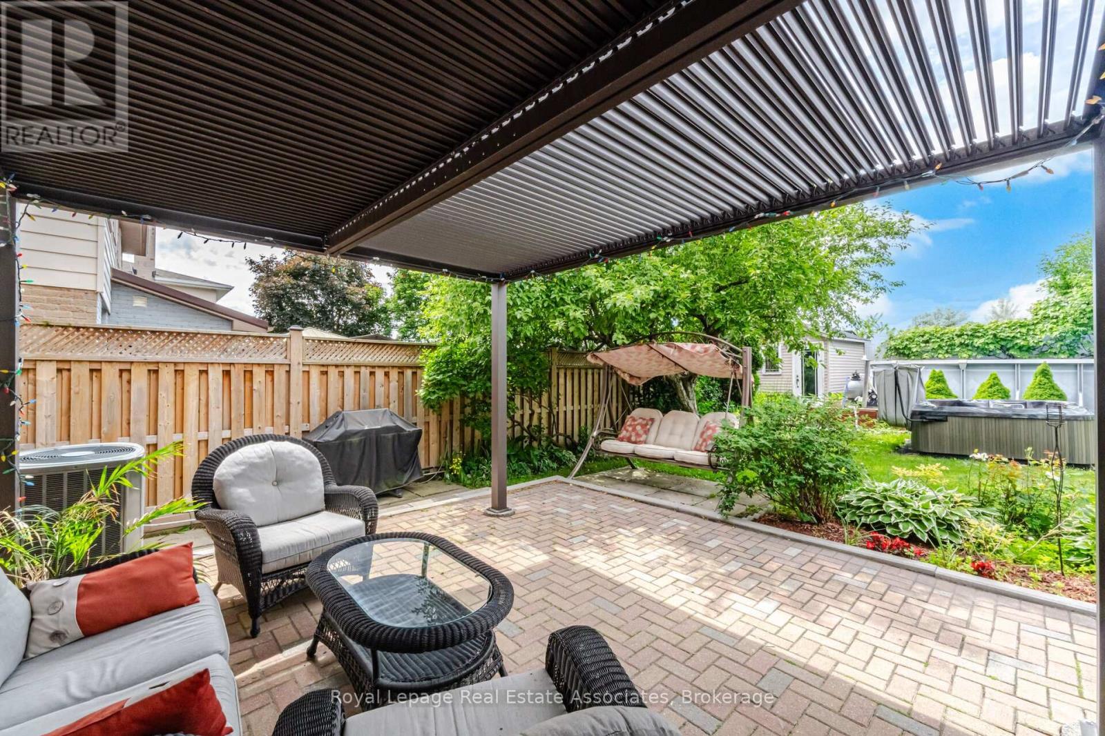 1311 Underwood Drive, Mississauga, Ontario  L4W 3M9 - Photo 11 - W13452604