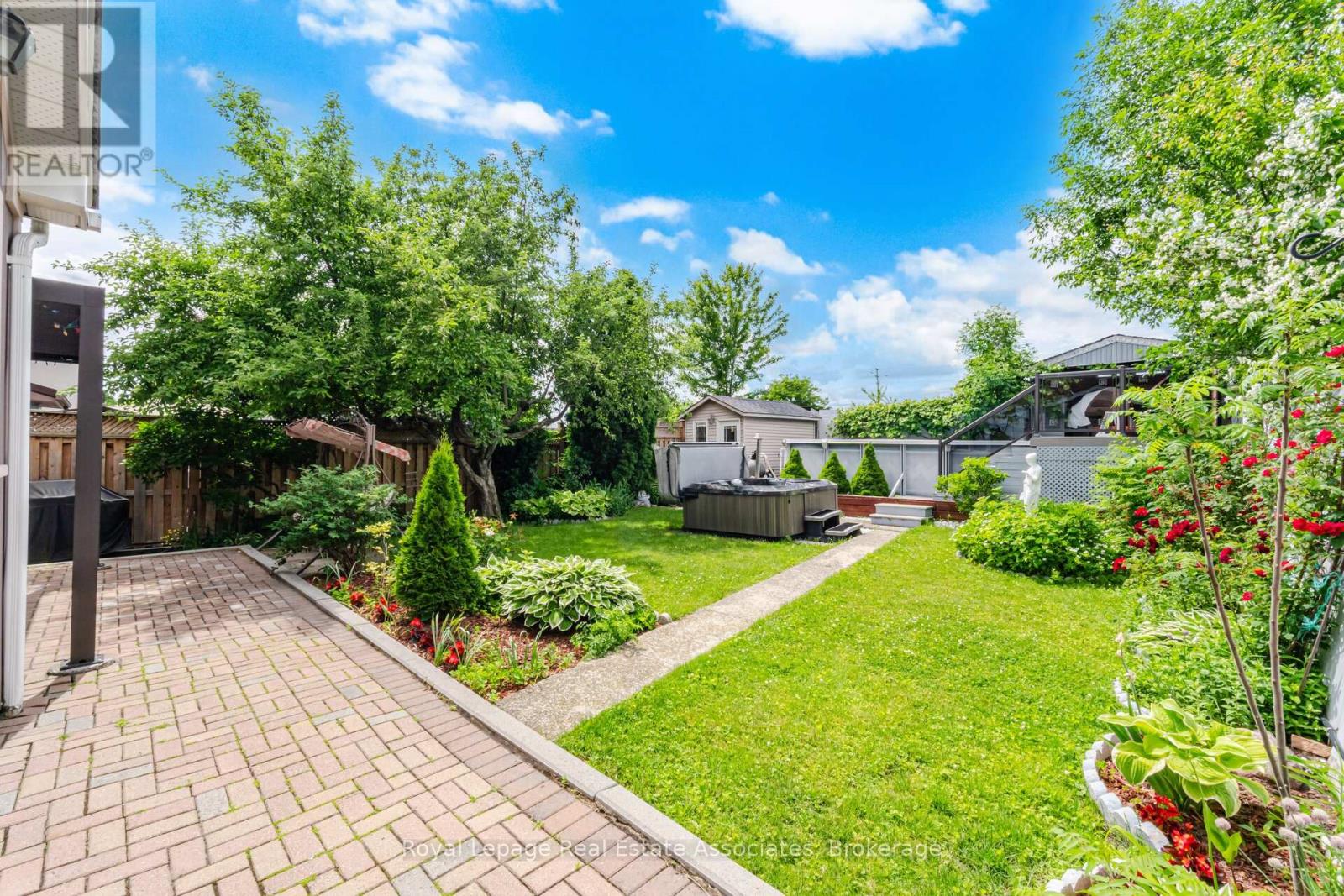 1311 Underwood Drive, Mississauga, Ontario  L4W 3M9 - Photo 12 - W13452604