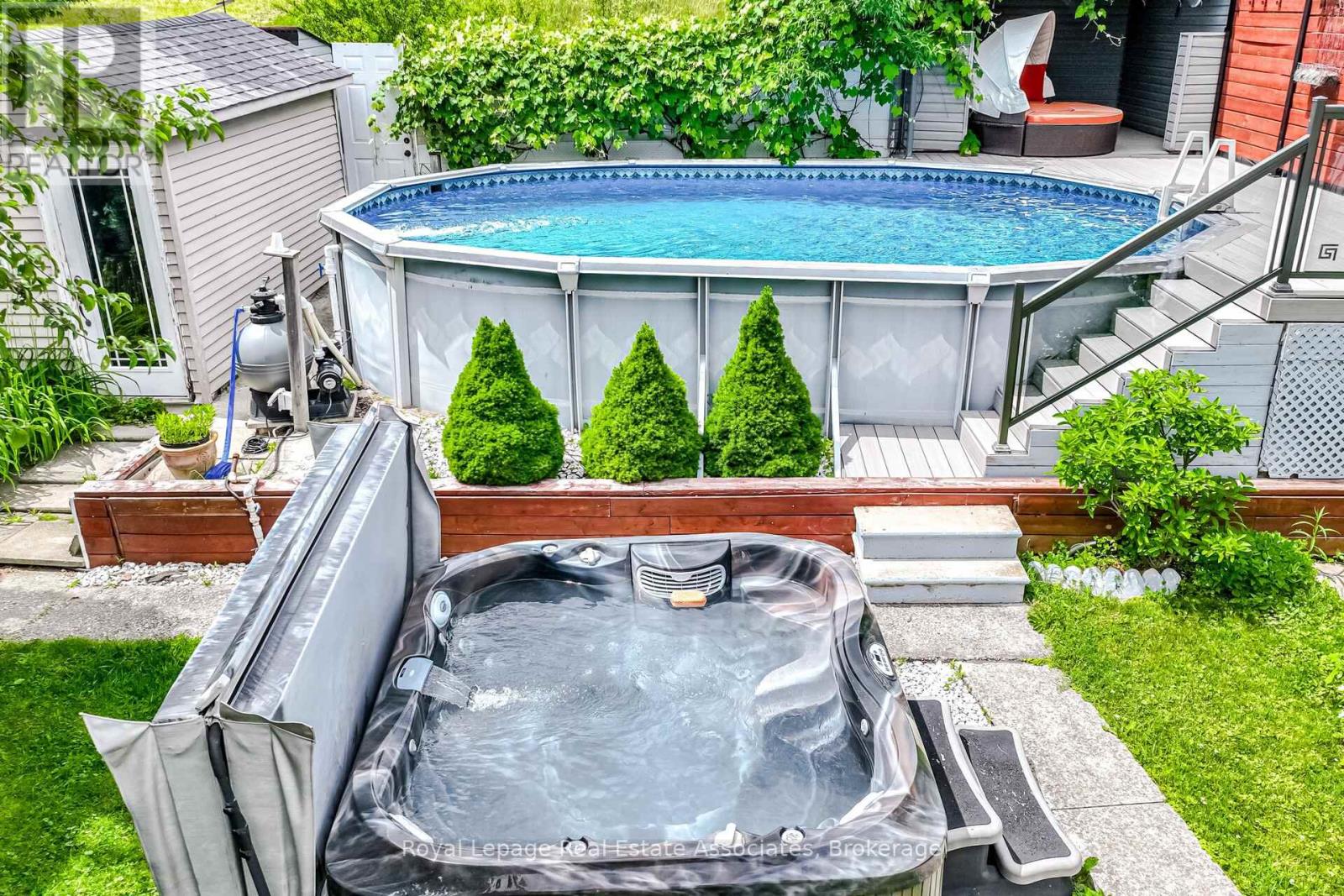 1311 Underwood Drive, Mississauga, Ontario  L4W 3M9 - Photo 6 - W13452604
