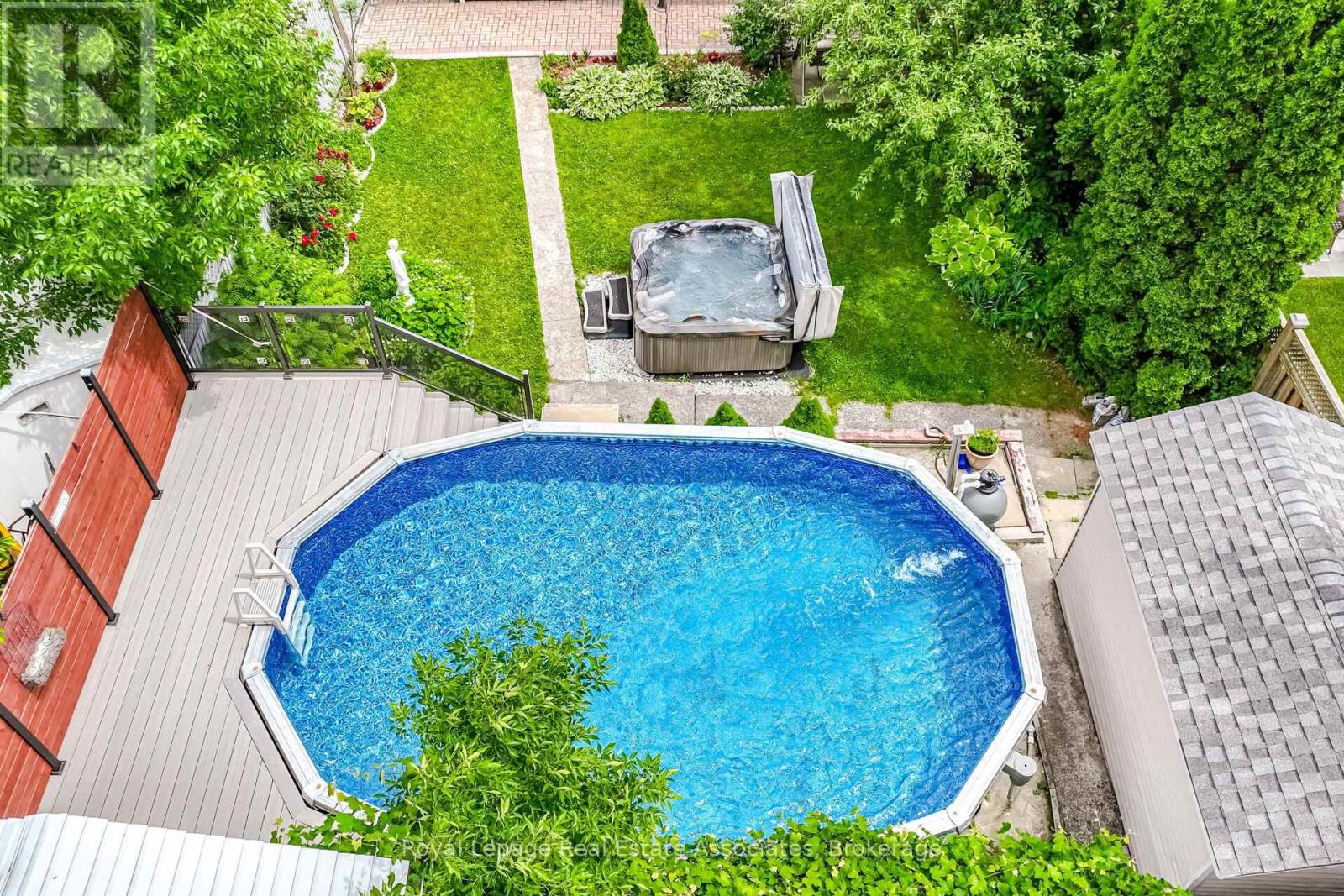 1311 Underwood Drive, Mississauga, Ontario  L4W 3M9 - Photo 7 - W13452604