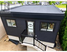 1 - 17 WHITE AVENUE, Toronto, Ontario