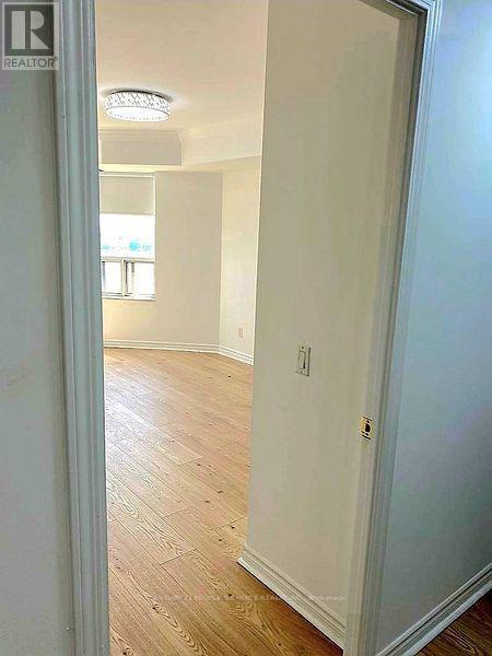 1008 - 35 Kingsbridge Garden Circle, Mississauga, Ontario  L5R 3Z5 - Photo 25 - W13452630