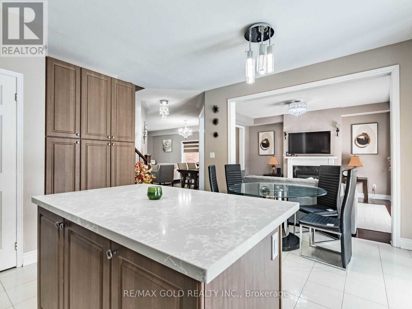 18 Travis Crescent, Brampton, Ontario  L7A 0P2 - Photo 19 - W13452644