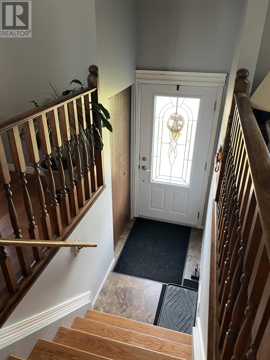 20 Bastedo Cres, Marathon, Ontario  P0T 2E0 - Photo 2 - TB2601542