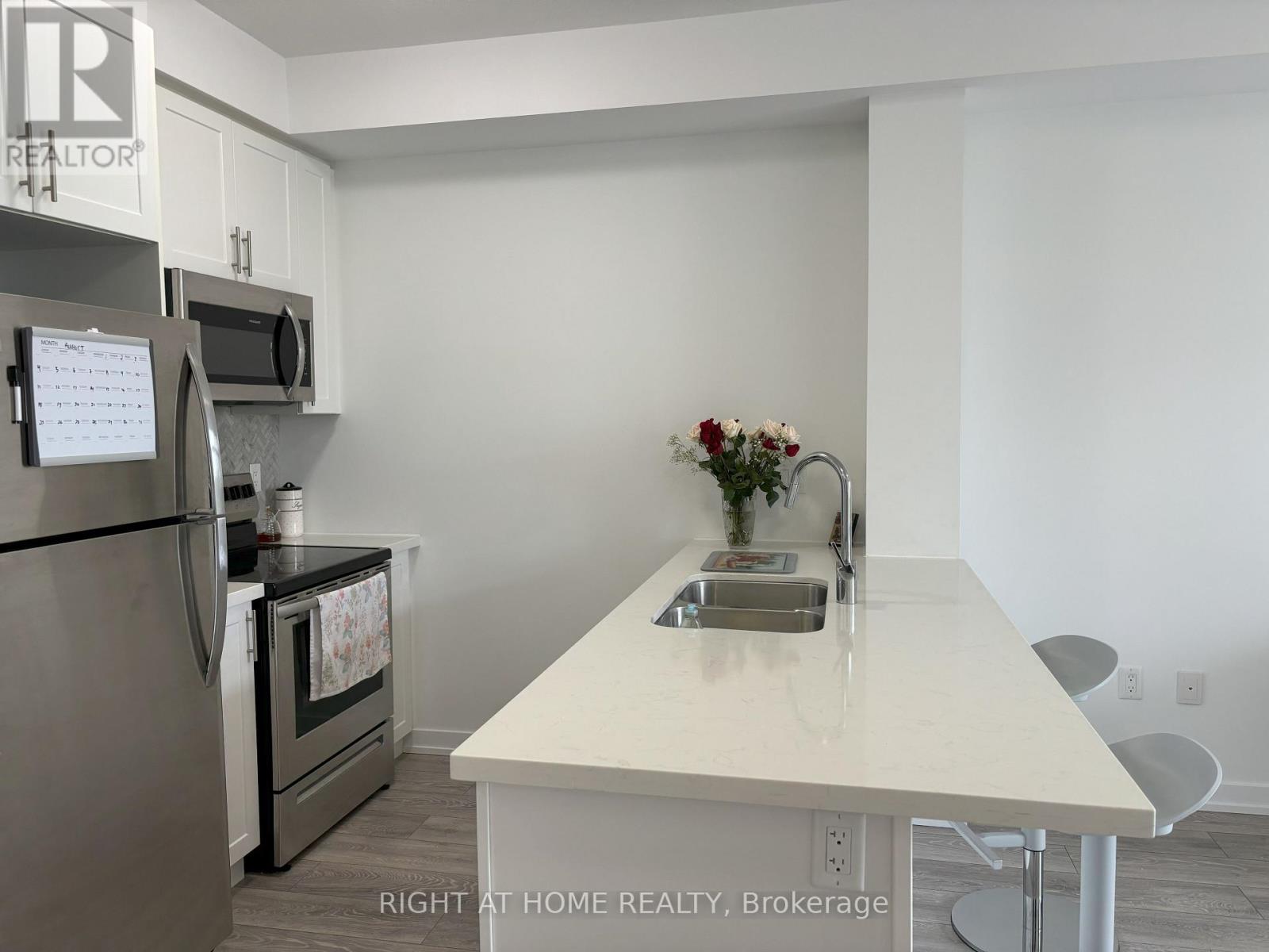 519 - 125 Shoreview Place, Hamilton (Lakeshore), Ontario  L8K 0K3 - Photo 12 - X13452554