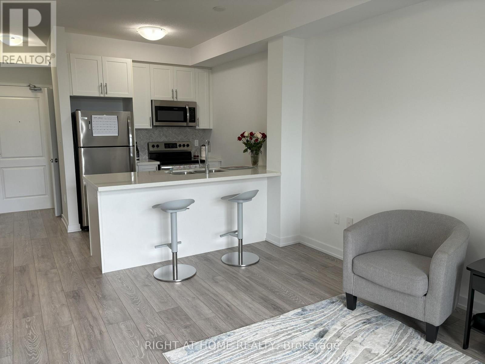 519 - 125 Shoreview Place, Hamilton (Lakeshore), Ontario  L8K 0K3 - Photo 6 - X13452554