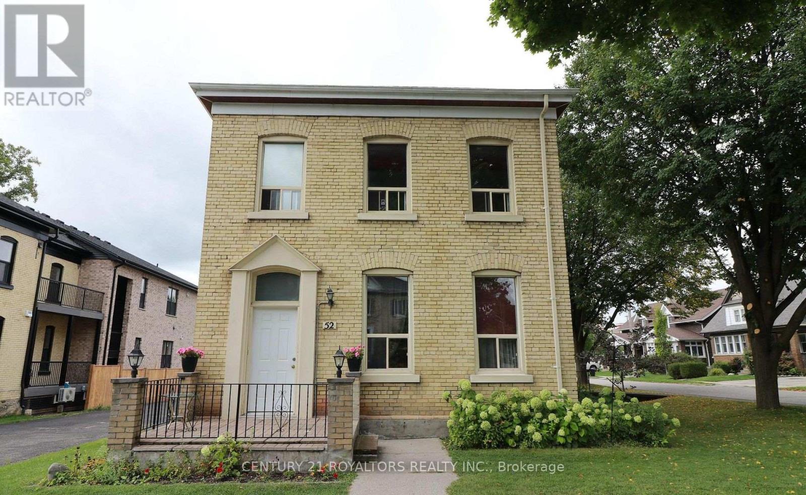 2 - 52 WELLINGTON STREET, Woodstock, Ontario