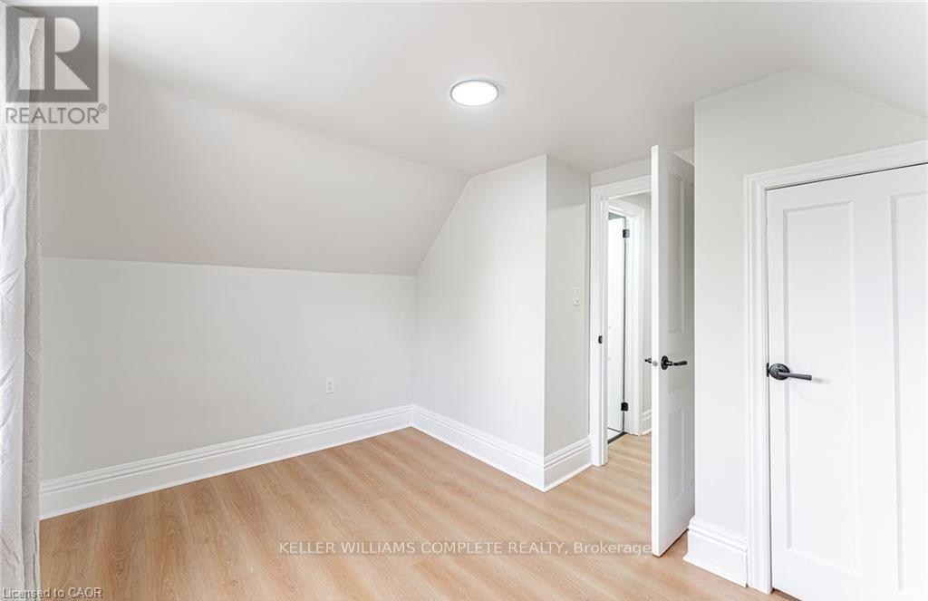 3 - 15 Barnesdale Avenue N, Hamilton, Ontario  L8L 6R4 - Photo 8 - X13452596