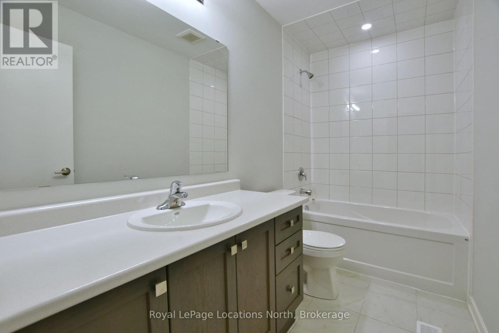 5 - 35 Dawson Drive, Collingwood, Ontario  L9Y 2L8 - Photo 18 - S13452856